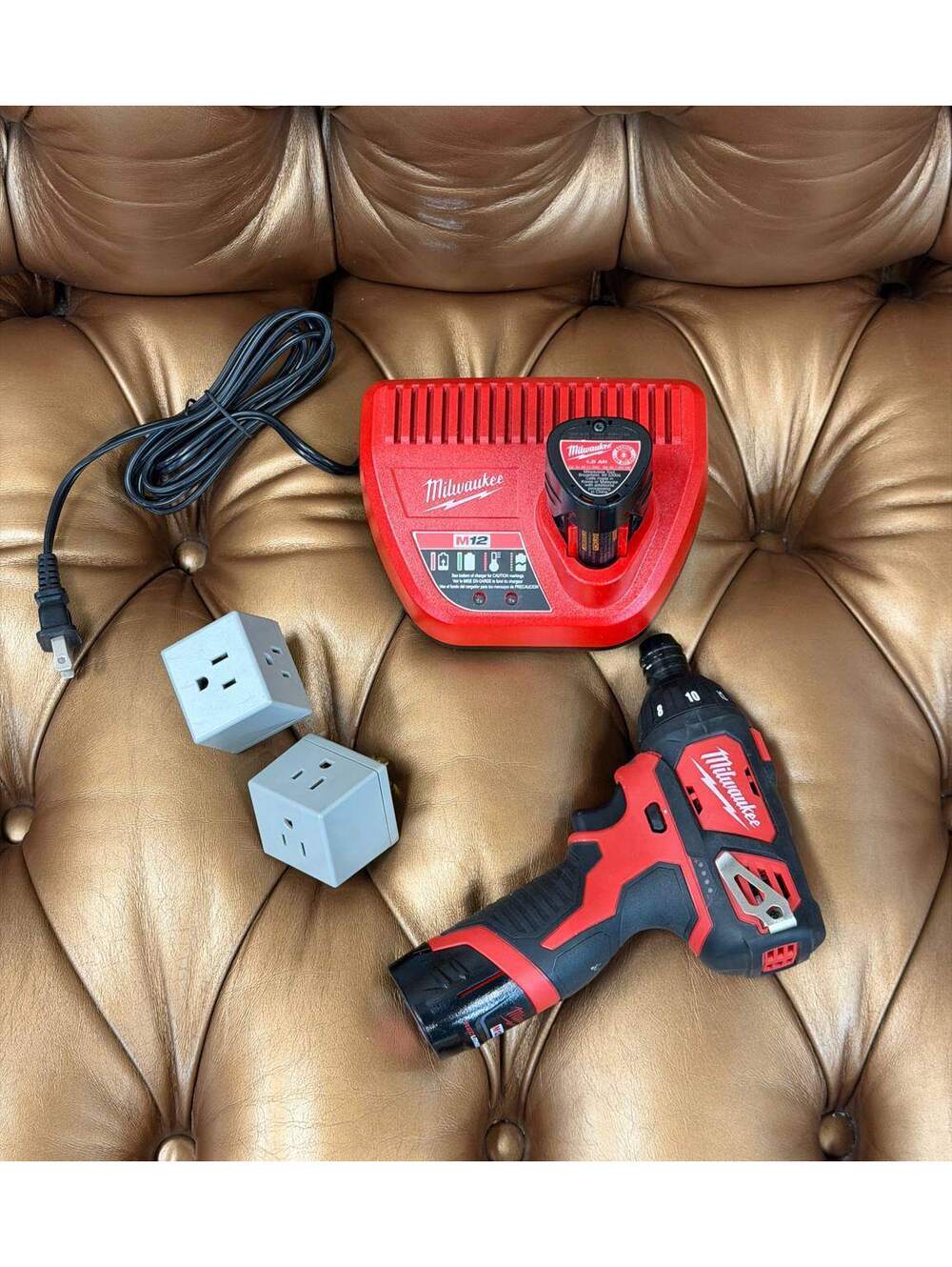 Milwaukee M12 12V Cordless Screwdriver Kit with Charger and Carrying Case